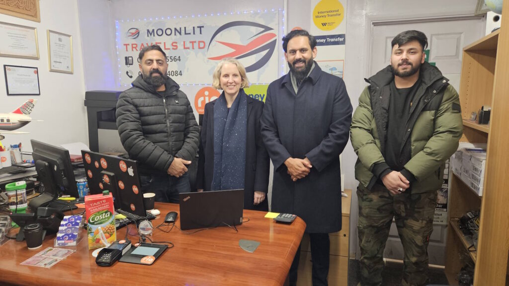 Emma Reynolds MP visits Moonlit Travels